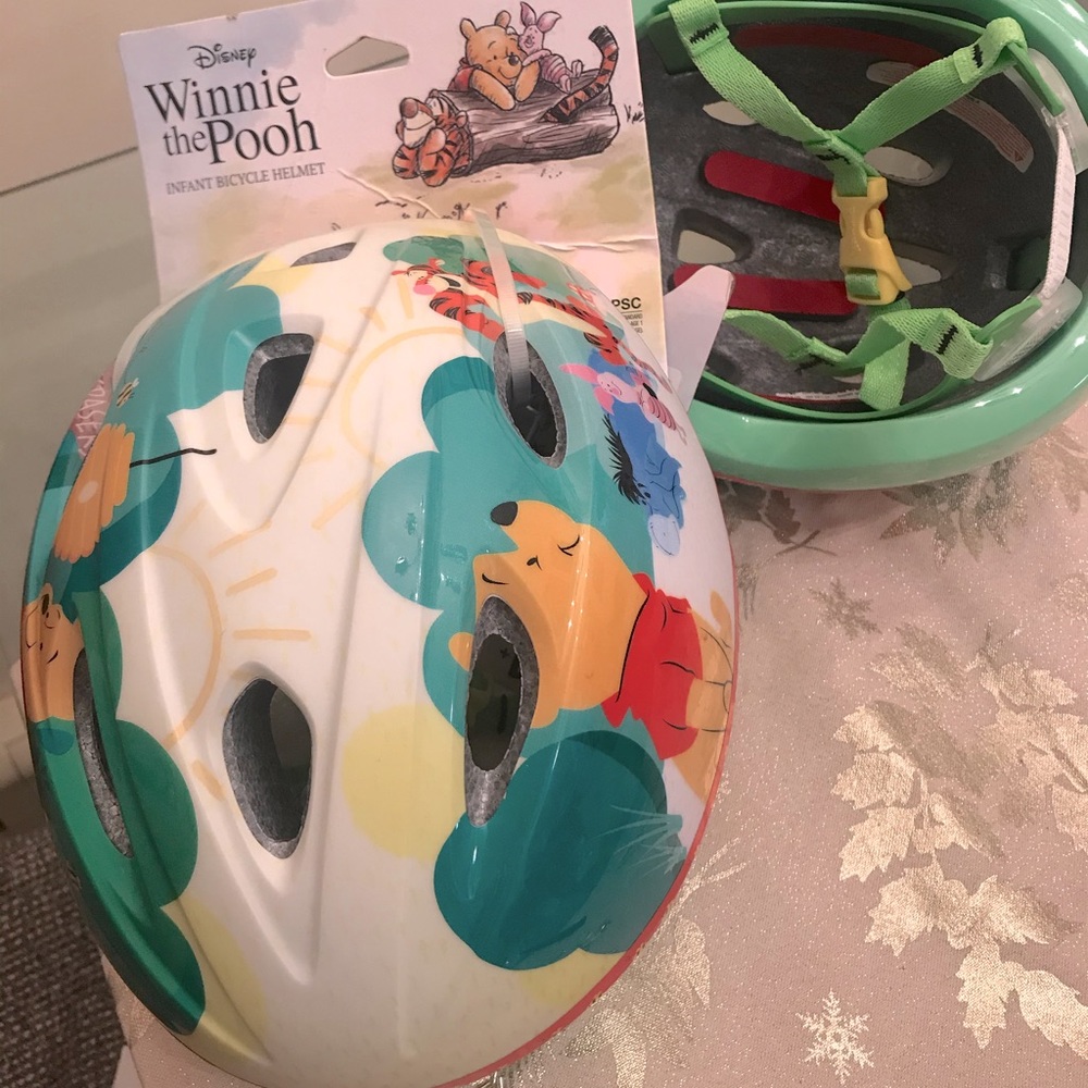 Brand New Winnie the Pooh helmet. Infant age 1+